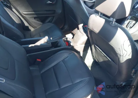 2013 Chevrolet Volt z USA, uszkodzony, nr VIN 1G1RB6E44DU132900